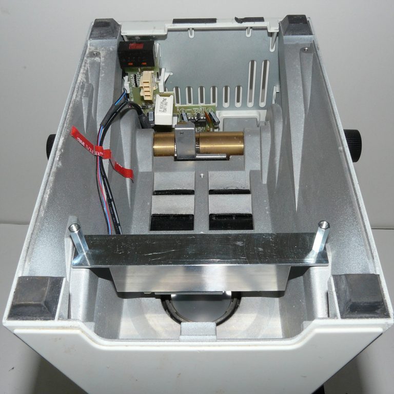 Olympus CX40 Illuminator - Image 3
