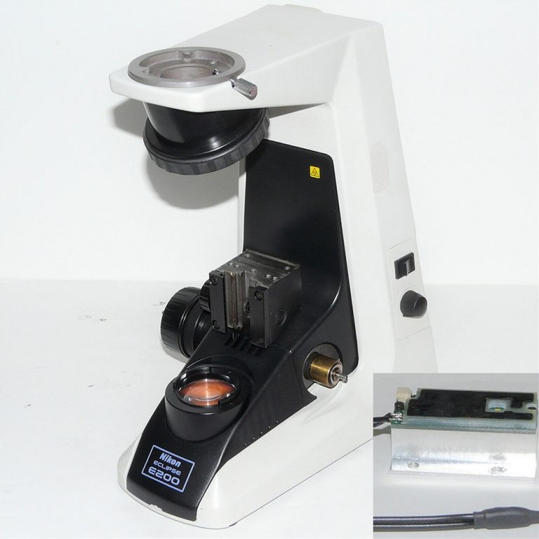 Nikon E200 Illuminator