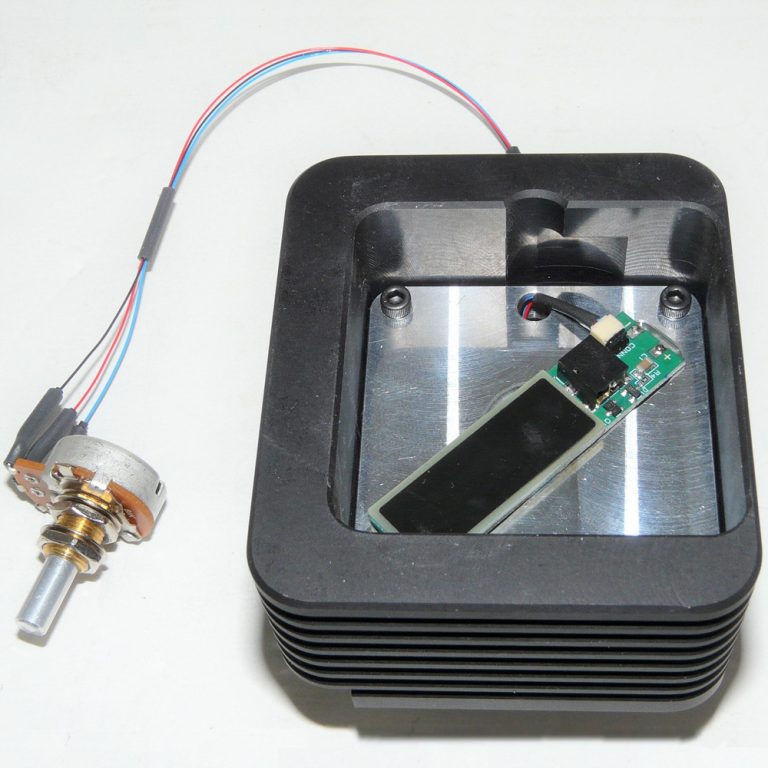 Diagnostic Instruments TLB D4.1 Illuminator - Image 3